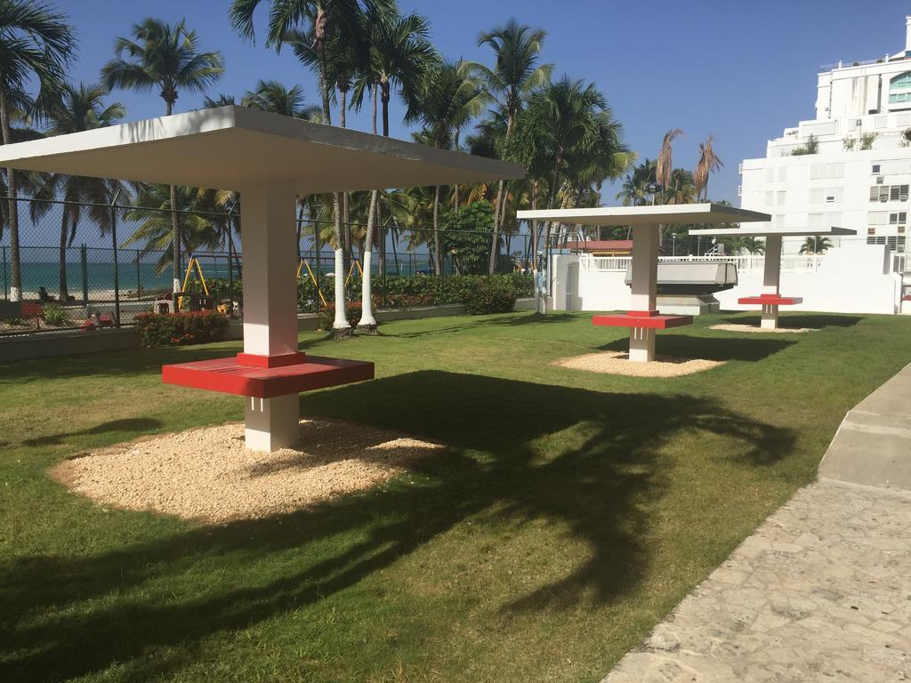 Marbella Del Caribe Beachfront San Juan Exterior photo