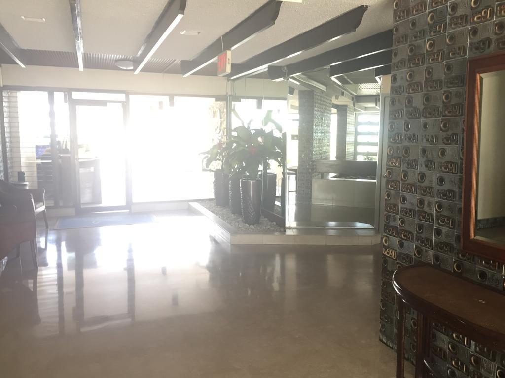 Marbella Del Caribe Beachfront San Juan Exterior photo