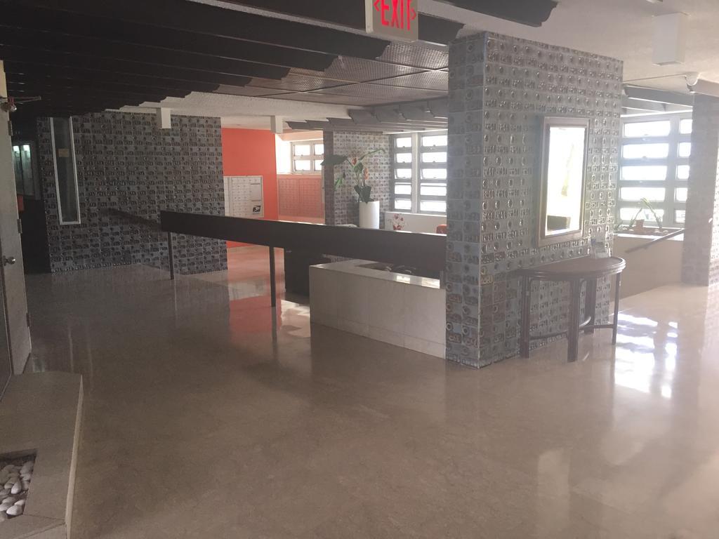 Marbella Del Caribe Beachfront San Juan Exterior photo