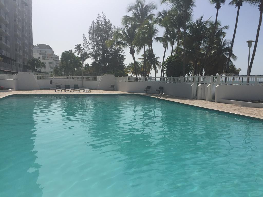 Marbella Del Caribe Beachfront San Juan Exterior photo